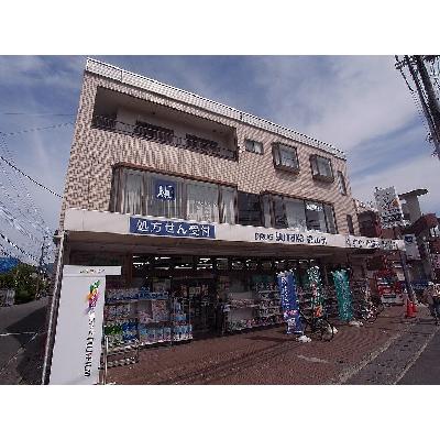 京都市伏見区桃山町養斉の屋内型トランクルーム