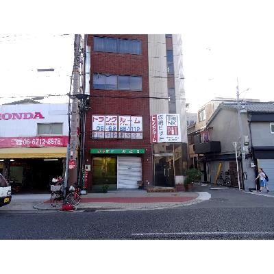 屋内型トランクルーム 収納PIT　生野中川西店