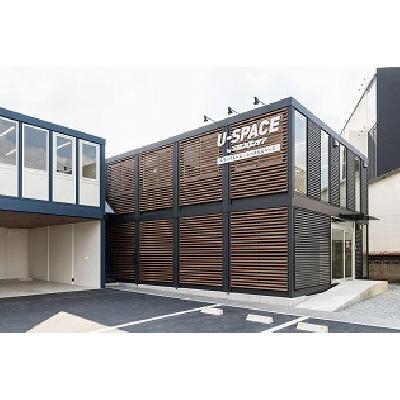 屋内型トランクルーム U-SPACE福岡半道橋店