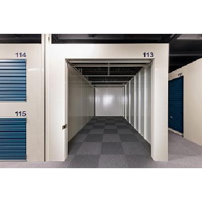 U-SPACE福岡半道橋店(屋内型トランクルーム)の物件画像3