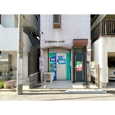 墨田区江東橋の屋内型トランクルーム