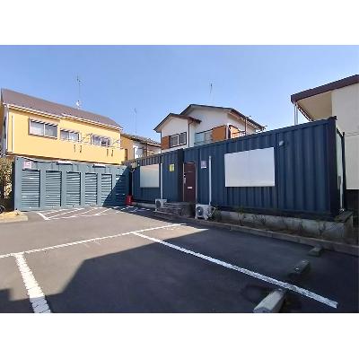 屋外型トランクルーム ストレージ王　新吉田東トランクルーム