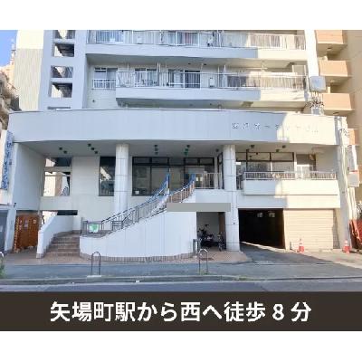 名古屋市中区栄の屋内型トランクルーム