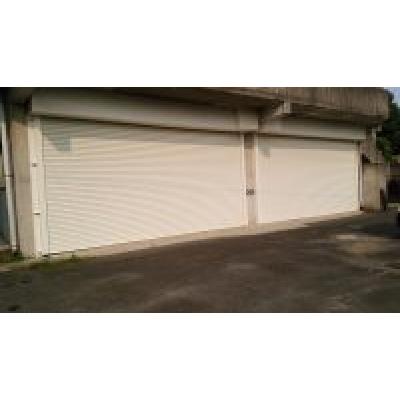 屋内型トランクルーム プラスワンコンテナ佐世保市勝海町ガレージ倉庫