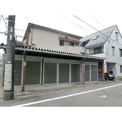 バイクガレージ東坂下のトランクルーム