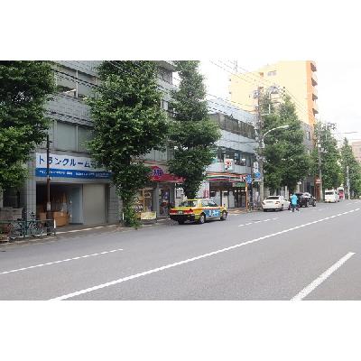 文京区目白台の屋内型トランクルーム