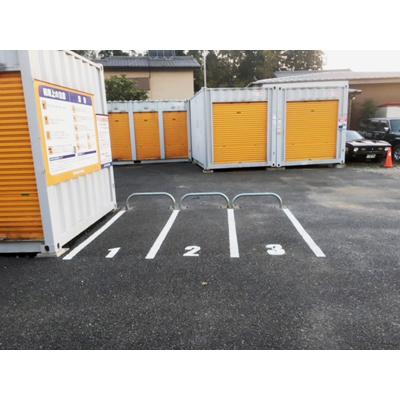 屋外型トランクルーム・レンタルコンテナ ハローバイクパーキングおゆみ野2(青空)