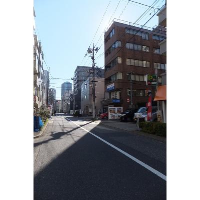 屋内型トランクルーム アルファトランク門前仲町