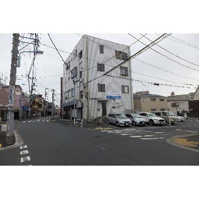 江戸川区南篠崎町の屋内型トランクルーム