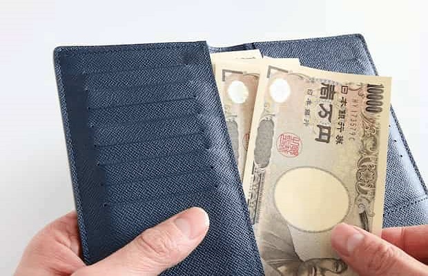 現金をトランクルームに預けるのはリスクが高い!理由を解説